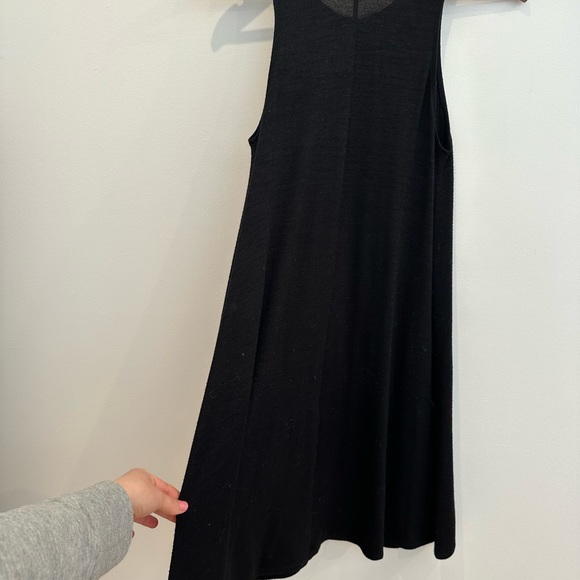Aritzia Wilfred Free black dress - Picture 2 of 6